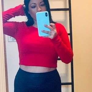 Long sleeves red crop top with lace back